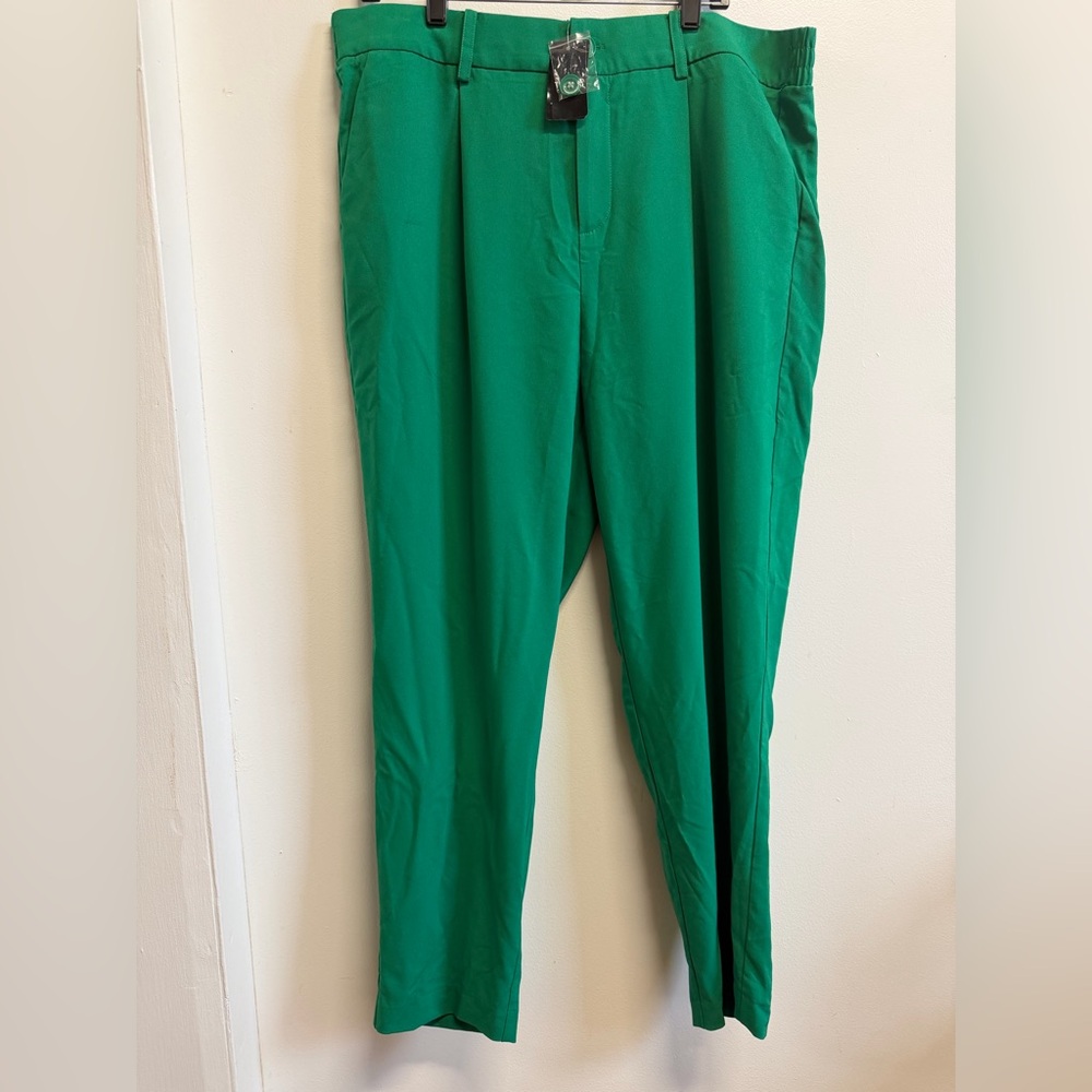 torrid NWT Tapered high Rise Pants in Vibrant Bosporus Green